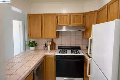 801 Franklin St #711, Oakland, CA 94607 - Photo 16
