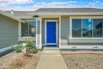 4900 Fairmont Ct, Fairfield, CA 94534 - Photo 4