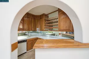 2426 Heritage Oaks Dr, Alamo, CA 94507 - Photo 18
