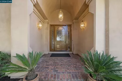 2426 Heritage Oaks Dr, Alamo, CA 94507 - Photo 2