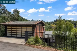 126 La Espiral, Orinda, CA 94563 - Photo 1