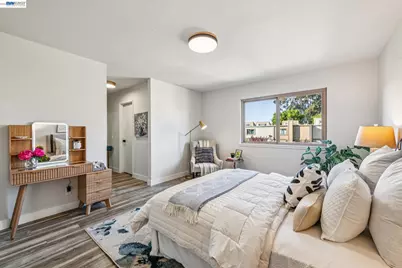 3227 Santa Cruz Ln, Alameda, CA 94502 - Photo 18