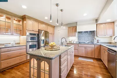 5181 Greenmeadow Dr, Concord, CA 94521 - Photo 30
