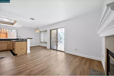 1026 Burnham Dr, Pittsburg, CA 94565 - Photo 14
