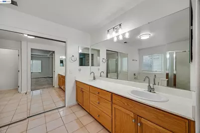 448 Burlington Dr, Tracy, CA 95376 - Photo 24