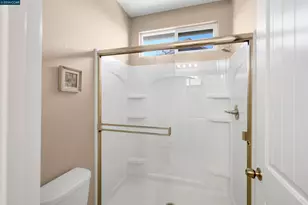 2138 Yellow Rose Cir, Fairfield, CA 94534 - Photo 50