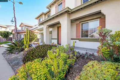 2138 Yellow Rose Cir, Fairfield, CA 94534 - Photo 6