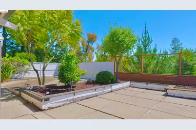 5623 Bacon, Oakland, CA 94619 - Photo 22