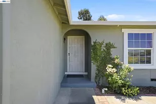 1087 Jensen Dr, Pittsburg, CA 94565 - Photo 4