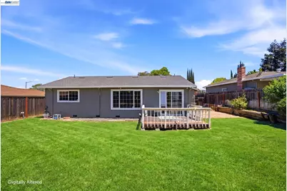1087 Jensen Dr, Pittsburg, CA 94565 - Photo 22