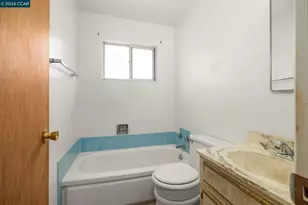 5501 Colorado Dr, Concord, CA 94521 - Photo 14