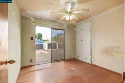 5501 Colorado Dr, Concord, CA 94521 - Photo 12