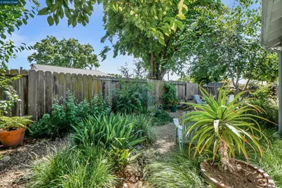 2673 Kennedy St, Livermore, CA 94551 - Photo 32