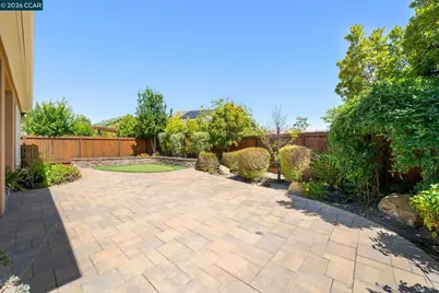 1929 Burgundy Lane, Brentwood, CA 94513 - Photo 32