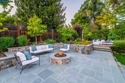 3958 Peardale Dr, Lafayette, CA 94549 - Photo 62