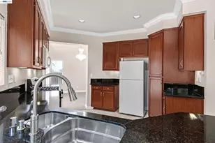 406 Grenadine Way, Hercules, CA 94547 - Photo 8