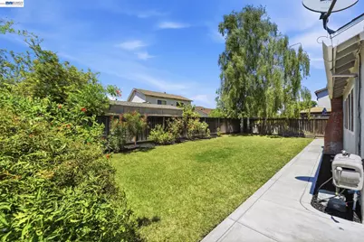 6093 Blacklock Ct, San Jose, CA 95123 - Photo 40