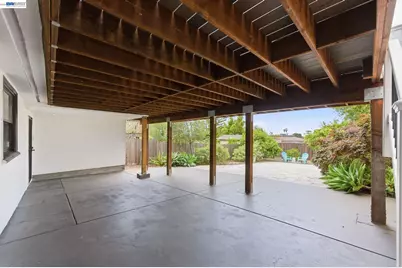 5137 Fairfax Ave, Oakland, CA 94601 - Photo 34