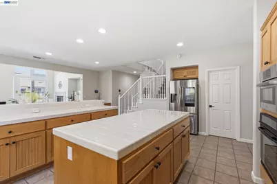 6845 New Melones Cir, Discovery Bay, CA 94505 - Photo 16