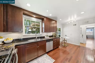 1306 Mariposa St, Vallejo, CA 94590 - Photo 12