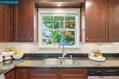 1306 Mariposa St, Vallejo, CA 94590 - Photo 14