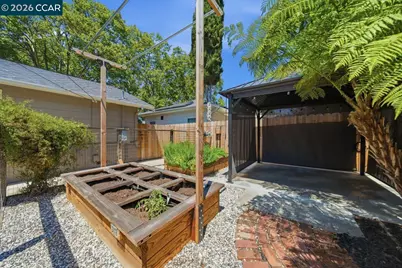 1306 Mariposa St, Vallejo, CA 94590 - Photo 38