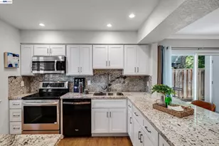 408 Old Orchard Ct, Danville, CA 94526 - Photo 2
