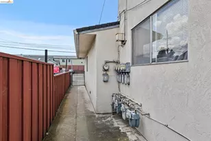 1475 166th Ave, Ashland, CA 94578 - Photo 20