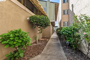 68 Oakes Blvd, San Leandro, CA 94577 - Photo 6