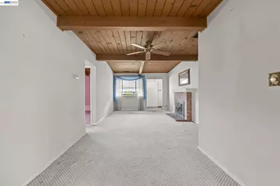 20048 Sapphire St, Castro Valley, CA 94546 - Photo 14