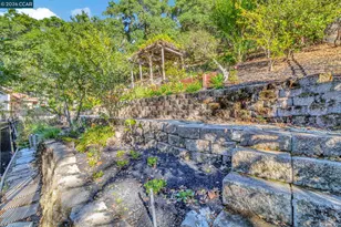 74 Yarrow Valley Ln, Orinda, CA 94563 - Photo 64