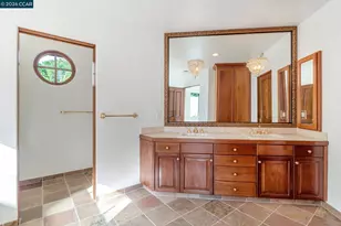 74 Yarrow Valley Ln, Orinda, CA 94563 - Photo 30