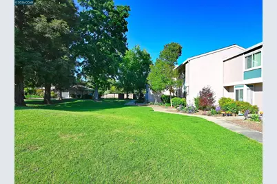 1288 Pine Creek Way Apt C, Concord, CA 94520 - Photo 32