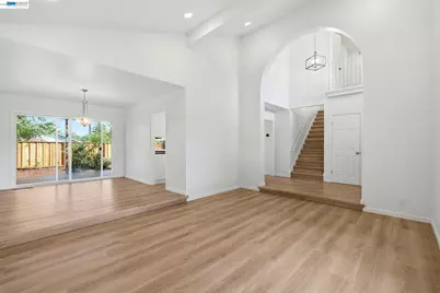 861 Saint John Cir, Concord, CA 94518 - Photo 12