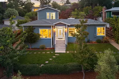 6935 Chambers Dr, Oakland, CA 94611 - Photo 1