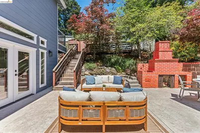 6935 Chambers Dr, Oakland, CA 94611 - Photo 40