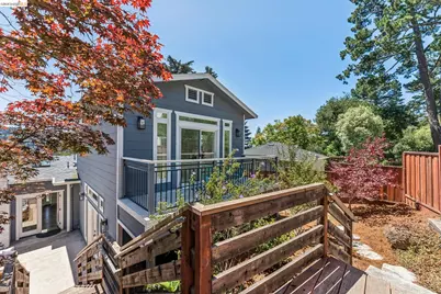 6935 Chambers Dr, Oakland, CA 94611 - Photo 46