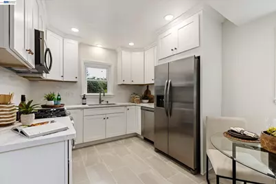 955 Virginia St, Berkeley, CA 94710 - Photo 8