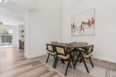 39 Benedict Ct, Alameda, CA 94502 - Photo 8