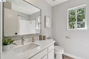 39 Benedict Ct, Alameda, CA 94502 - Photo 32
