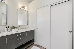 39 Benedict Ct, Alameda, CA 94502 - Photo 26