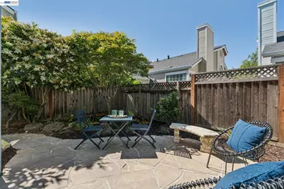 39 Benedict Ct, Alameda, CA 94502 - Photo 36