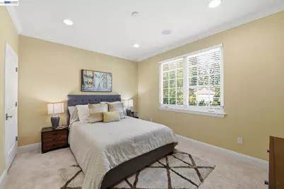 201 Westridge Dr, Santa Clara, CA 95050 - Photo 24