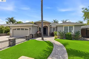 201 Westridge Dr, Santa Clara, CA 95050 - Photo 2