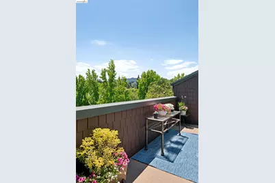 8 Pomfret Walk, Pleasant Hill, CA 94523 - Photo 34