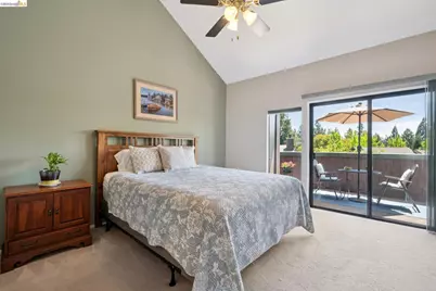 8 Pomfret Walk, Pleasant Hill, CA 94523 - Photo 18