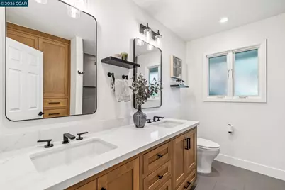 3175 Surmont Dr, Lafayette, CA 94549 - Photo 38