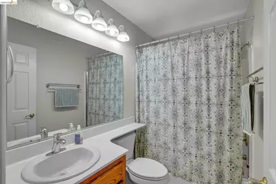 1733 Pine Ct, Oakley, CA 94561 - Photo 18