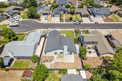 1733 Pine Ct, Oakley, CA 94561 - Photo 32