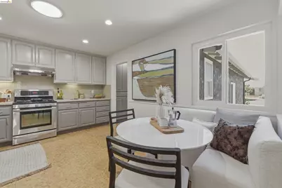 1366 Sayre St, San Leandro, CA 94579 - Photo 10
